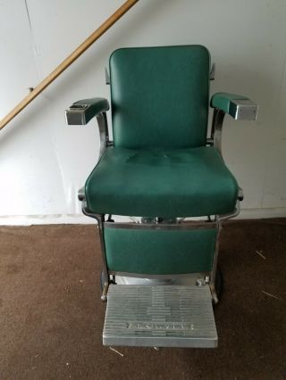 Belmont Barber Chair,  Barber Chair Good.  Pick Up Only