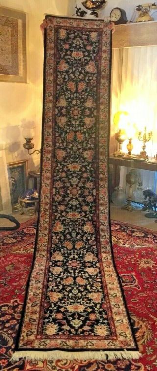 Fine Quality Antique Large Wool Hand Knotted Persian Rug Carpet Runner