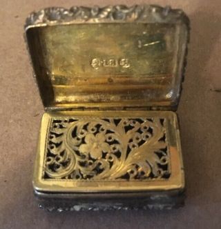 Antique Silver Vinaigrette/snuff Box - &