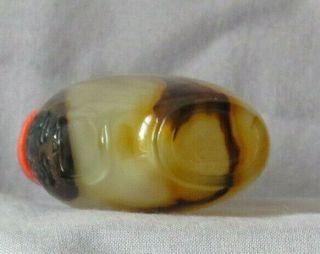 BANDED AGATE SNUFF BOTTLE QING DYNASTY,  18TH / 19TH CENTURY lion - mask handles 9