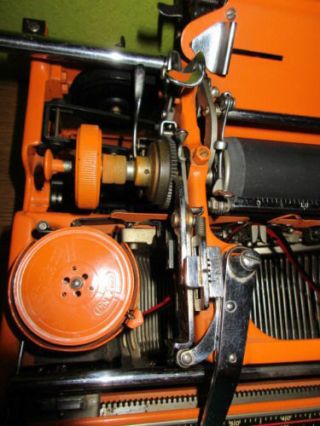 a unique german orange TYPEWRITER Continental Wanderer - Werke Art Deco from 1913 8