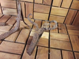 Antique Cast Iron - Blacksmith Wrought Forged Heart Shaped Hooks (X3) - Neat 8