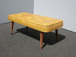 Vintage Mid Century Modern Gold Tufted Two Seater Bench Stool w Peg Legs 7