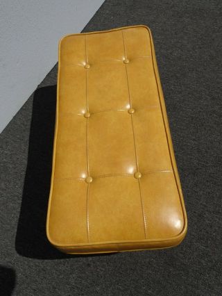 Vintage Mid Century Modern Gold Tufted Two Seater Bench Stool w Peg Legs 9