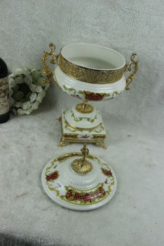 Vintage French Centerpiece lidded bowl in limoges porcelain floral figurine 6