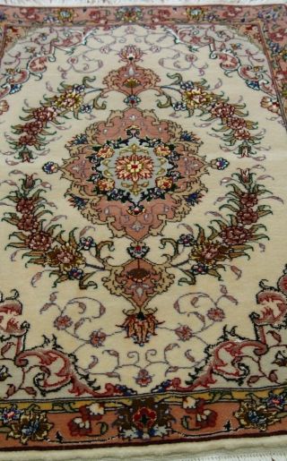 AUTHENTIC TAB RIZ HAND KNOTTED SILK / WOOL ORIENTAL RUG 2 ' x 3 ' HAND - CLEANED 5