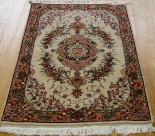 AUTHENTIC TAB RIZ HAND KNOTTED SILK / WOOL ORIENTAL RUG 2 ' x 3 ' HAND - CLEANED 7