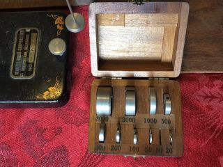 Complete Antique Brown & Sharpe Mfg Co No.  980 Scale w/ Weights Set & Carry Box 10