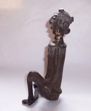 Antique AFRICAN BRONZE Brass AKAN Ashanti GOLD WEIGHT Figure SITTING WOMAN 850gm 3
