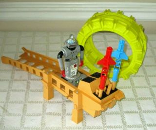 1969 - Ideal Zeroid Robot Playset - Zintar Robot - Solar Wheel - Space Vintage Toy