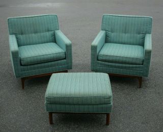 Mid - Century Modern 1950s Club Armchairs With Matching Ottoman