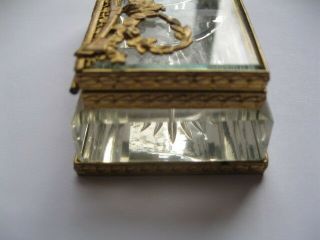 Antique Victorian Cut Glass Stamp Box with Gold Gilt Frame 5