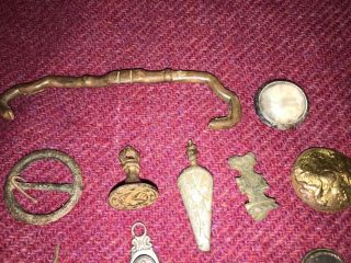 12 METAL DETECTING FINDS - BADGE WITH A CROSS - PURSE BAR - BROOCH - FOB SEAL, 2