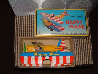 TPS VINTAGE BATTERY OPERATED HAPPY PLANE PERFECTLY W/ORIGINAL BOX T.  P.  S. 10