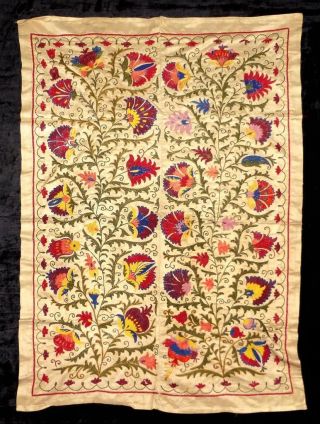 Charming Uzbek Handmade Silk Embroidery Suzani From Bukhara A12055