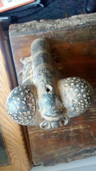 A Bamum terracotta tobacco pipe,  Cameroon 10