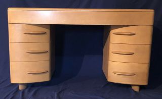 1950s Heywood Wakefield Kneehole Desk And Chair Model M320 Champagne Finish 3