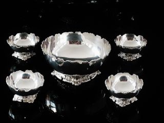 Cased Indian Silver Fruit Set,  c.  1940 T Kishsnchand ' s of Bombay,  Dishes Bowls 2