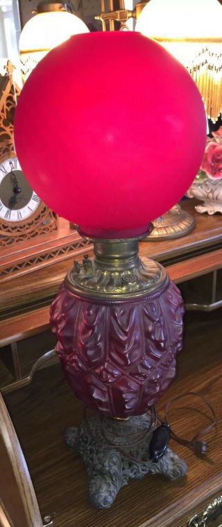 Beauitful Gone With The Wind Parlor Lamp Ruby Red