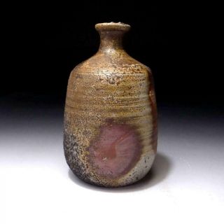 BD8 Japanese Sake bottle,  Bizen Ware by Human Cultural Treasure,  Mitsuru Isezaki 4