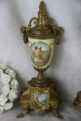 French Porcelain victorian scene Clock set candelabras urns FHS movement 4