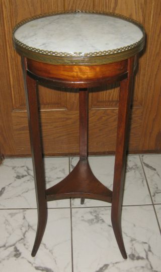 LATE 19th cent.  FRENCH SMALL SIDE TABLE,  MARBLE TOP W.  BRONZE ORMOLU 5