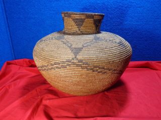 LARGE ANTIQUE NATIVE AMERICAN INDIAN WOVEN BASKET 10 4