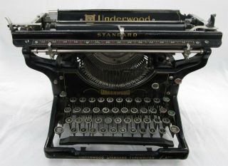 Pre - Owned Vintage/antique Underwood Standard 6 Typewriter Black Ca.  1930s