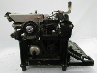 Pre - Owned Vintage/Antique Underwood Standard 6 Typewriter Black CA.  1930s 7