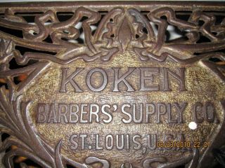 1940 ' s Antique Koken Barber Chair w/ Child ' s Booster Seat 9