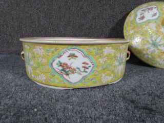 ANTIQUE or VINTAGE CHINESE YELLOW PORCELAIN POT with LID,  FLORAL DCORATION 4