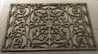 Large Vintage/antique Victorian Ornate Cast Iron Grate Decorative Floor