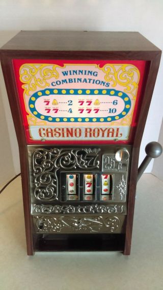 Vintage Toy 70 ' s Waco Casino Royal 25 Cents Lighted 3 Reel Slot Machine Bank 20 