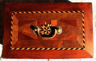 American Late Federal Period Mahogany Compass Rose Inlaid Jewelry Box c.  1850 3