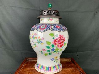18th/19th C.  Chinese Famille Rose Baluster Jar And Wood Qing Dynasty Official Ha 7