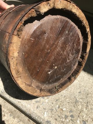 Antique/Vintage Primitive Wood Well Bucket Iron Handle and Banding 6