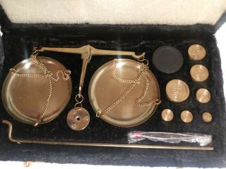 Complete Set Vintage Small Brass Balance Scale Weights Tradesman Jeweler & Case