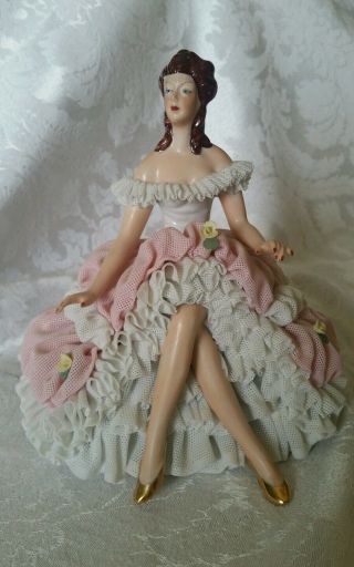 Rare Vintage Dresden Lace Seated Lady OUTSTANDING 11