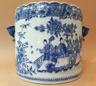 Antique Rare Chinese Porcelain Jardiniere - Qianlong 18th.  Century