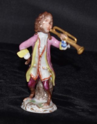 Aelteste Volkstedt Thuringen Figurine - Monkey Band Trumpeter - Pink Coat - 4.  5 " H