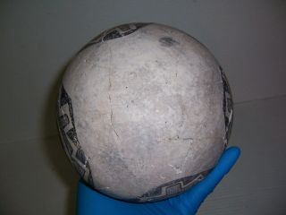 Pre - Columbian Anasazi Black & White Pottery Olla Jar Artifact 9
