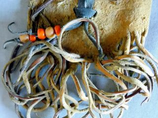 Antique Native American pouch bag deer hide bead fringe leather Eastern woodland 4