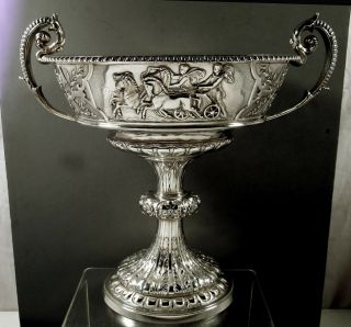 English Sterling Cup 1871 Frederick Elkington - Chariots