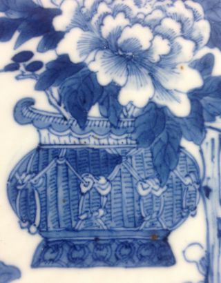 RARE Antique Chinese round blue & white porcelain plaque of bird MARK 5