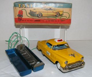 Vintage Linemar Yelow Cab Taxi J - 445 Tin Toy Car Japan Battery Op RC in Orig Box 11