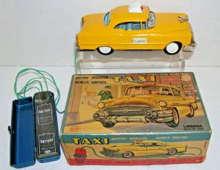 Vintage Linemar Yelow Cab Taxi J - 445 Tin Toy Car Japan Battery Op RC in Orig Box 3