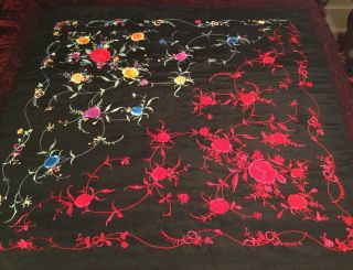 VINTAGE 2 - SIDED CHINESE CANTON EMBROIDERED SILK PIANO SHAWL EMBROIDERY 3