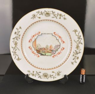 A QUALITY CHINESE QIANLONG PERIOD PLATE WITH EUROPEAN SCENE 2