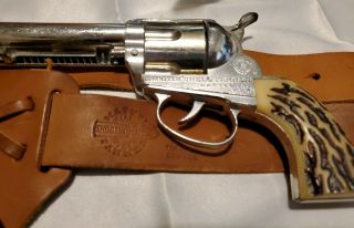 VINTAGE MATTEL SHOOTIN SHELL FANNER WITH HOLSTER AND BELT 10