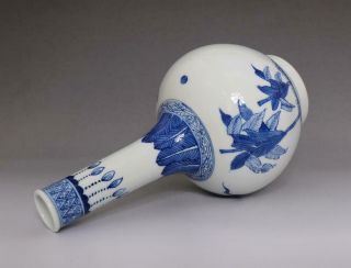 OLD RARE CHINESE BLUE AND WHITE PORCELAIN KYLINVASE (E150) 4